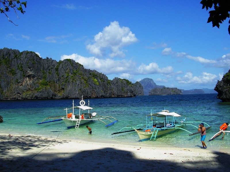 Chill out in El Nido